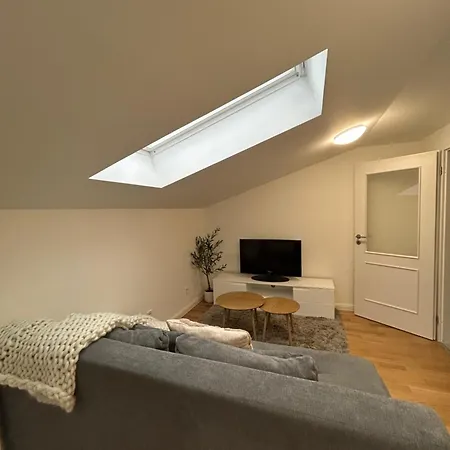 Modern Flat In Iconic Location