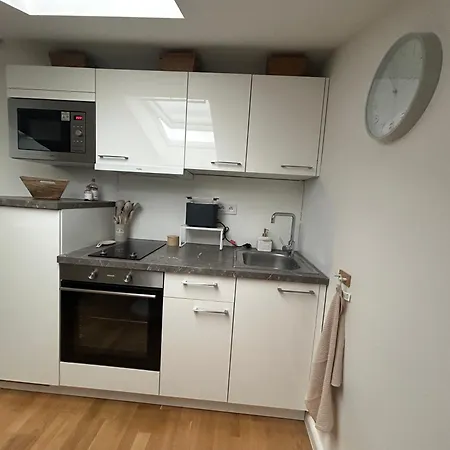 Modern Flat In Iconic Location Apartman *