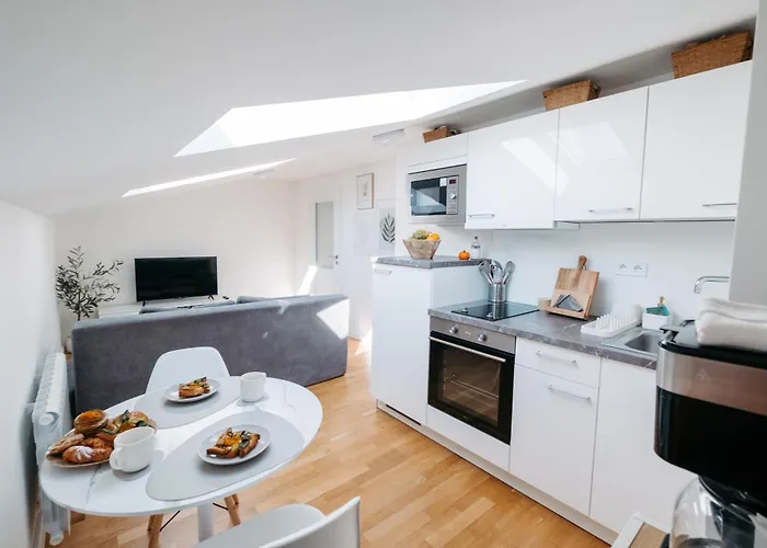 Modern Flat In Iconic Location 公寓