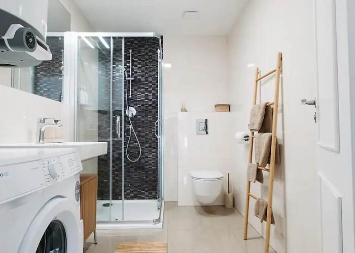 Modern Flat In Iconic Location * 布拉格